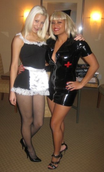 Maxine and Jessica in a Halloween Party scenario.