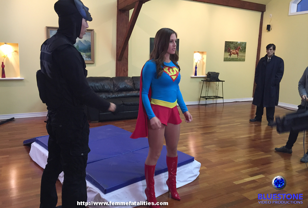 Behind the scenes still 94 season 3.jpg