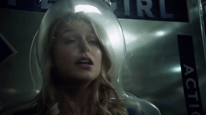Supergirl Suffocating.gif