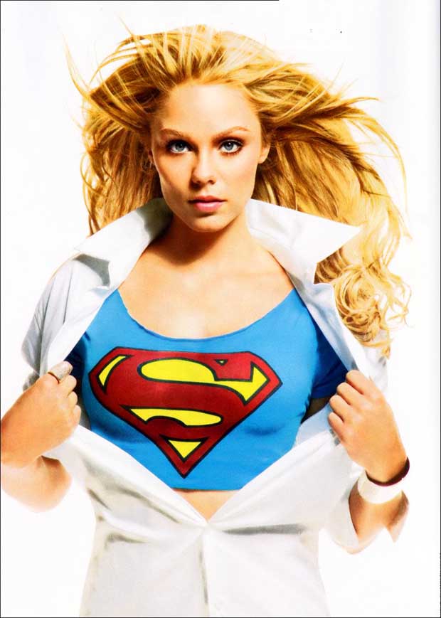 Laura-Vandervoort-Supergirl.jpg